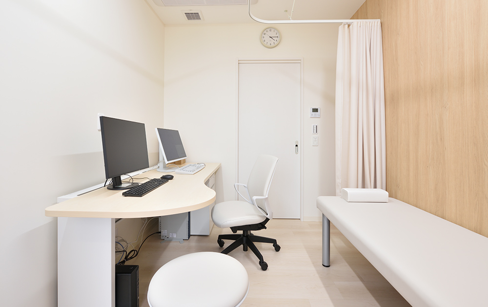 診察室1